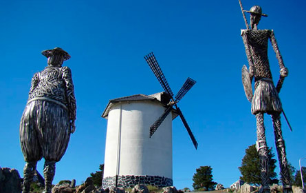 Tandil. Monumento Don Quijote y Sancho Panza